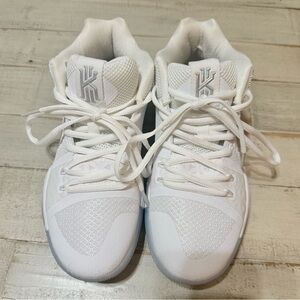 Women Kyrie Basketball/Volleyball shoes